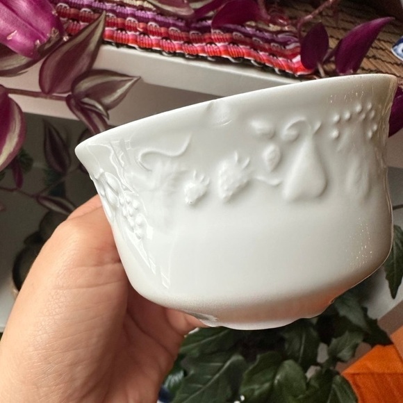 Vintage Philippe Deshoulières Ivy White Porcelain Teacup, made in France - Picture 5 of 6